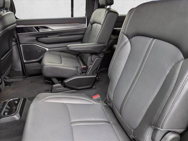 New 2025 Jeep Wagoneer Series II AWD/4WD image 23