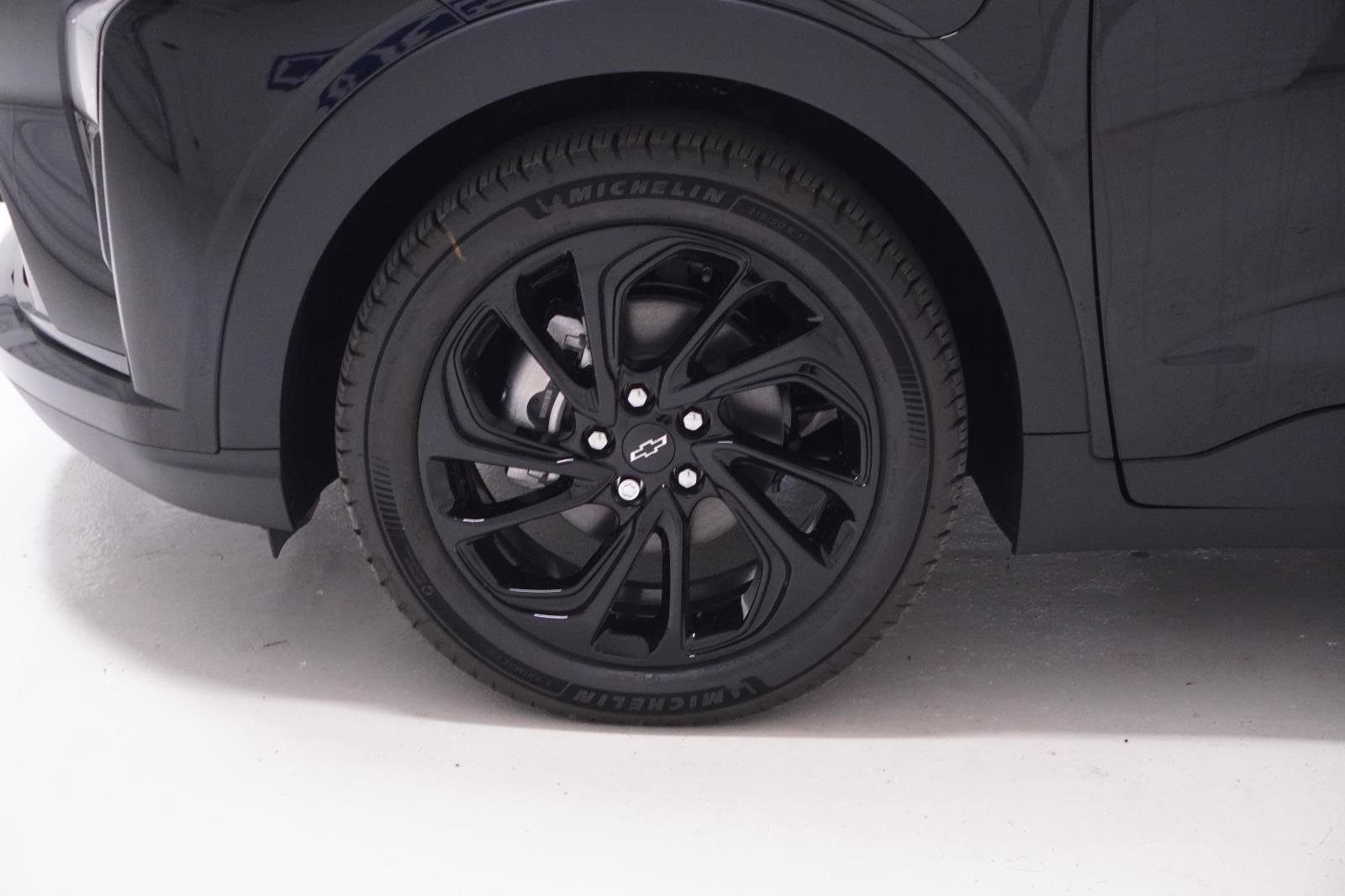 New 2027 Chevrolet Bolt RS FWD image 11