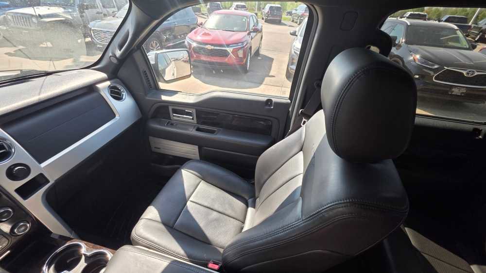 Used 2014 Ford F150 Platinum image 19