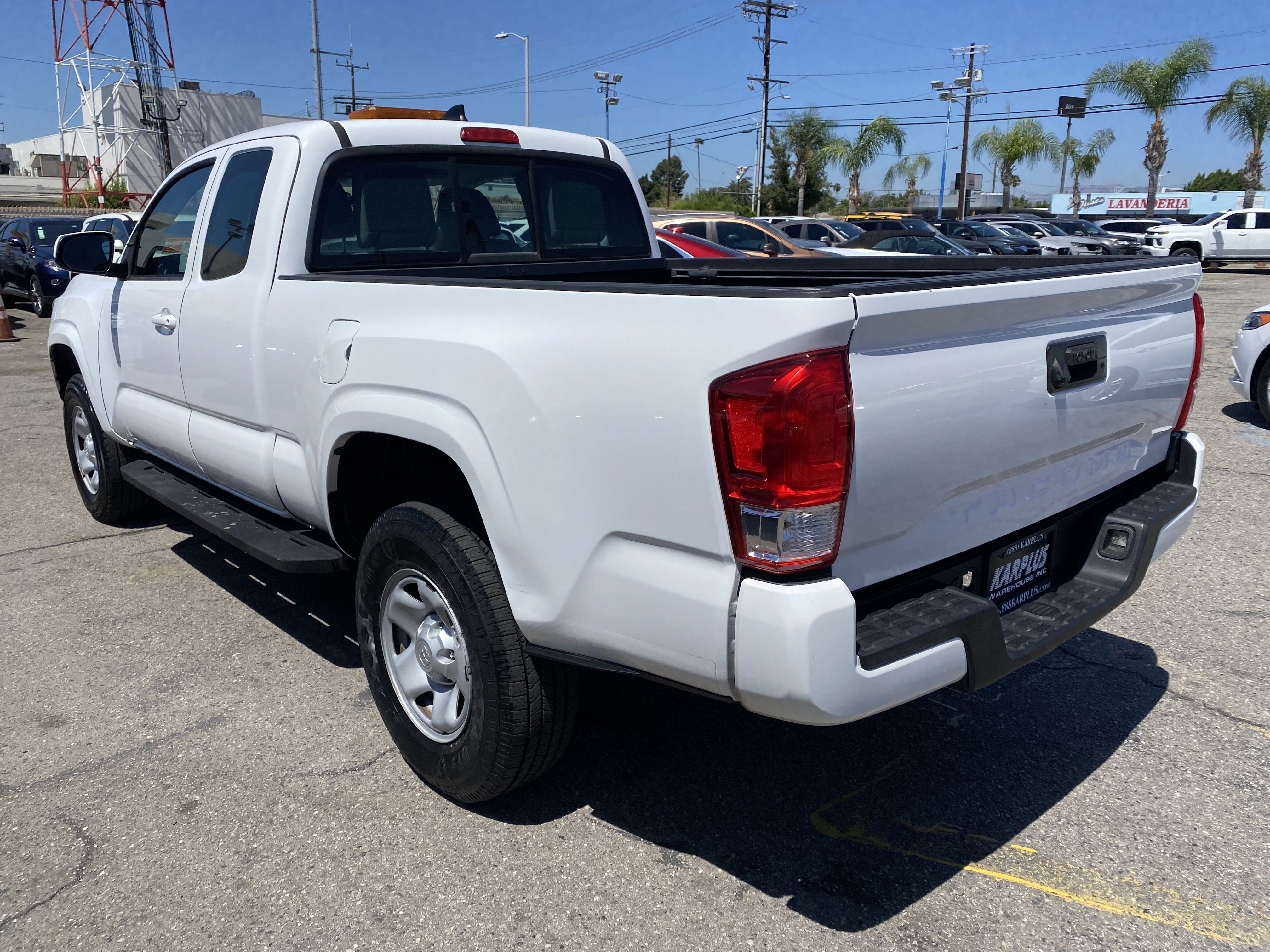 Used 2016 Toyota Tacoma SR RWD image 12