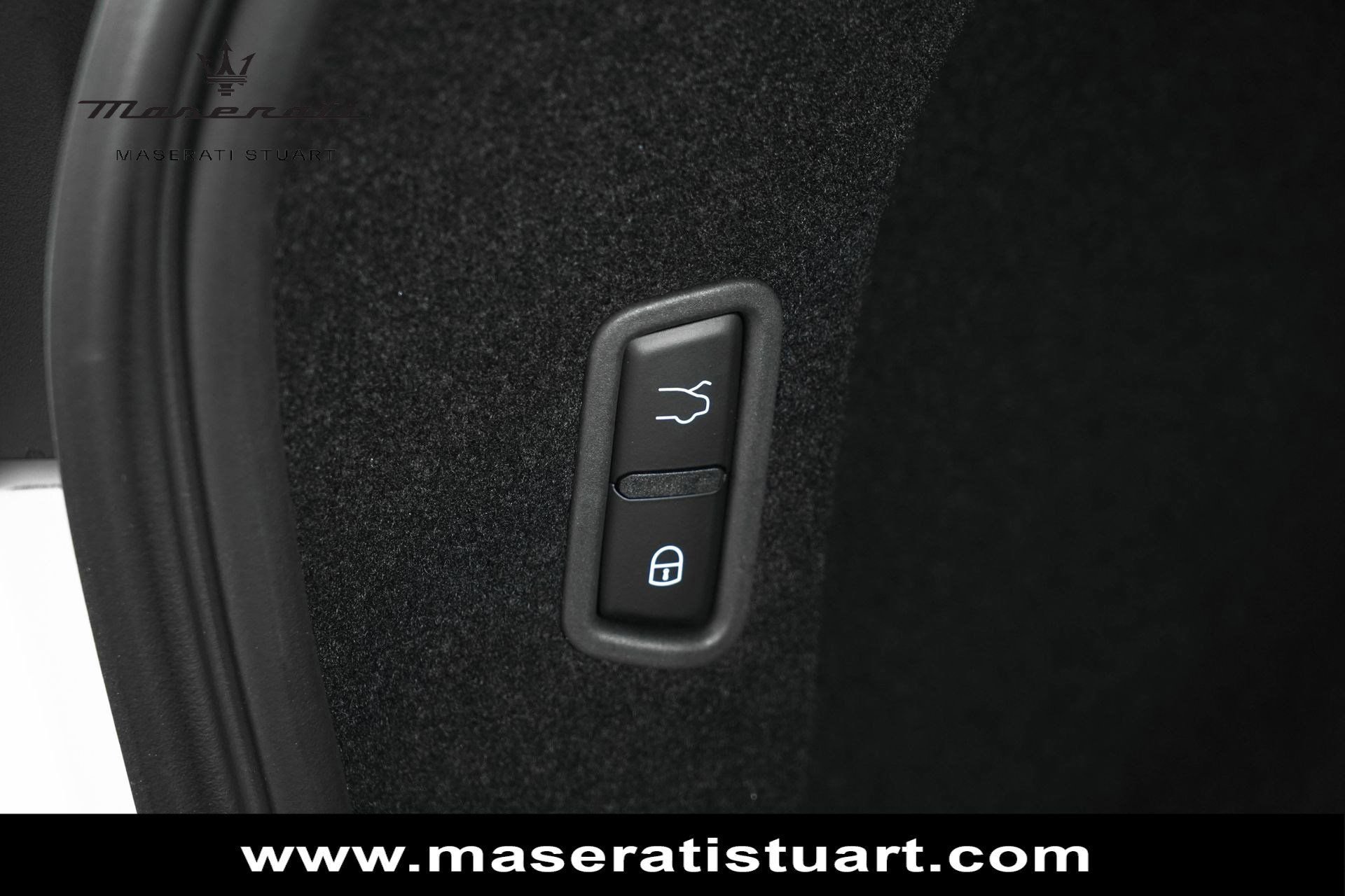 New 2024 Maserati Levante GT Ultima image 53