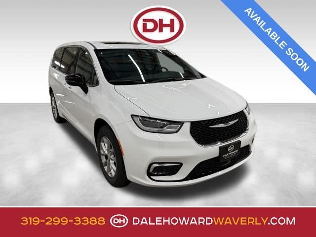 New 2026 Chrysler Pacifica Select AWD/4WD image 1