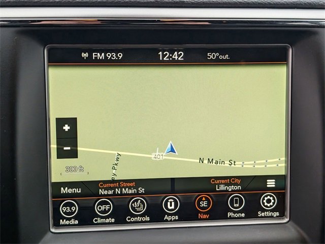 Used 2018 Jeep Grand Cherokee Altitude image 20