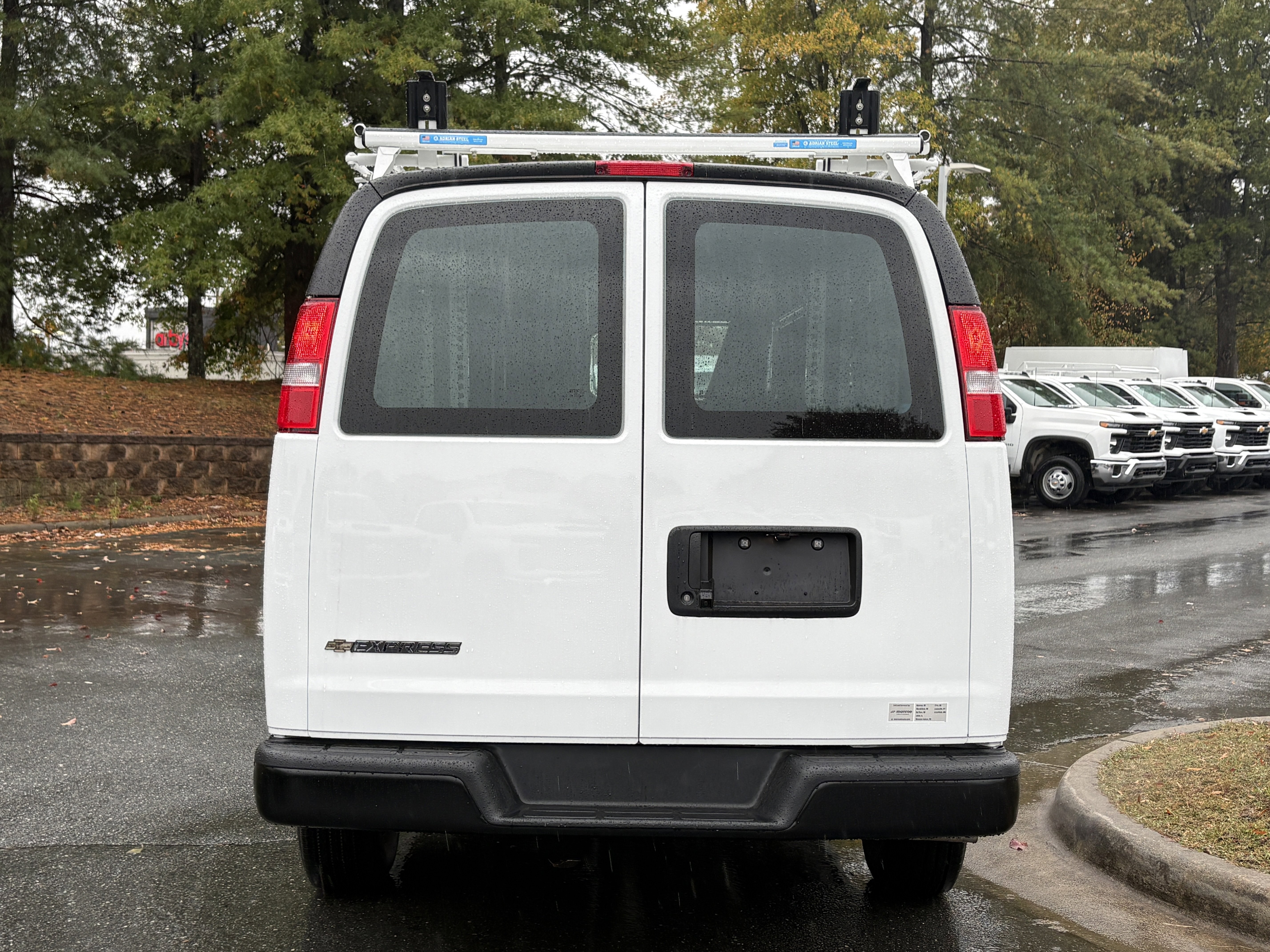 New 2025 Chevrolet Express 2500 w/ Driver Convenience Package image 4