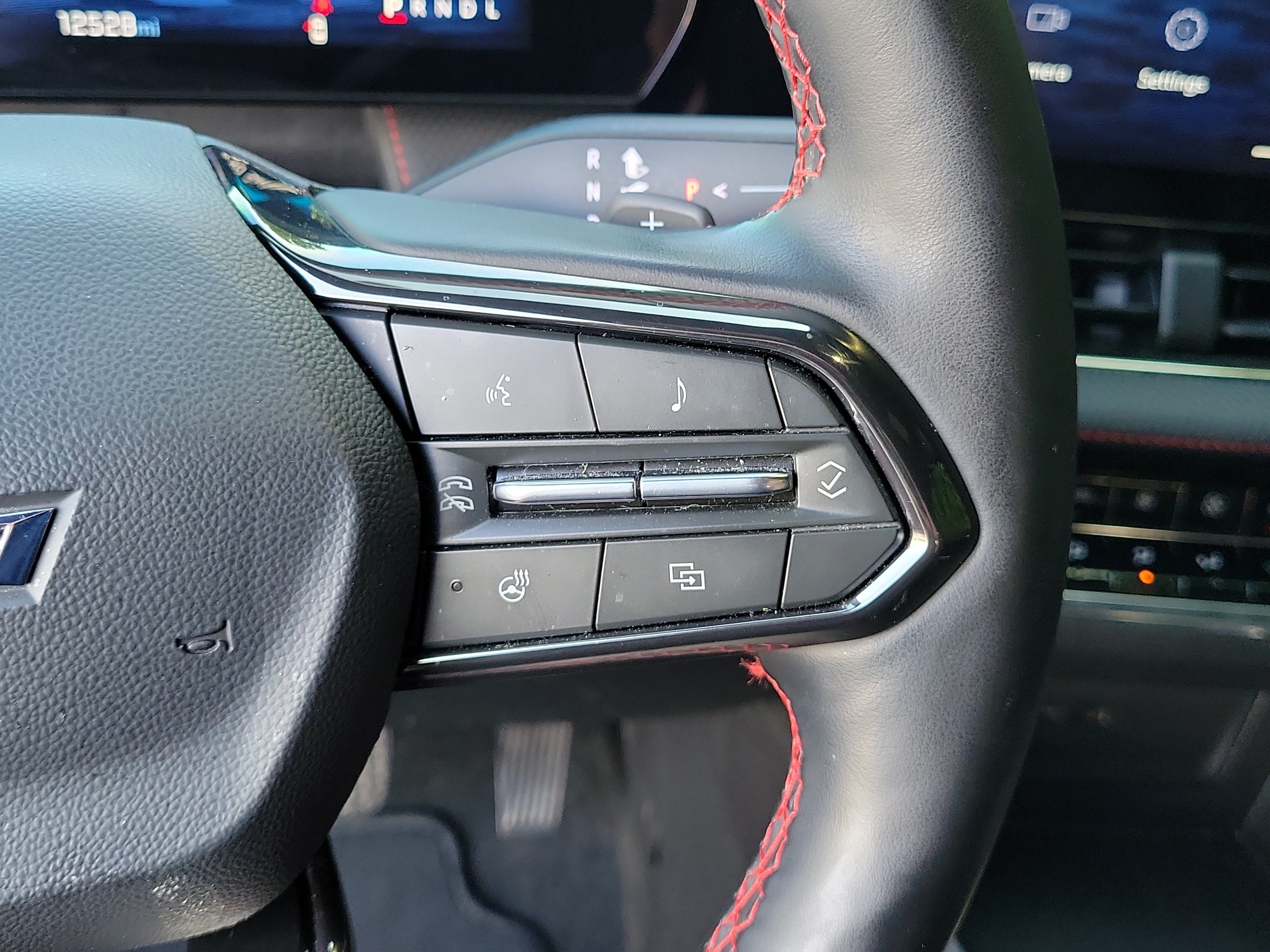 Used 2026 Chevrolet Equinox RS w/ Convenience Package III FWD image 24