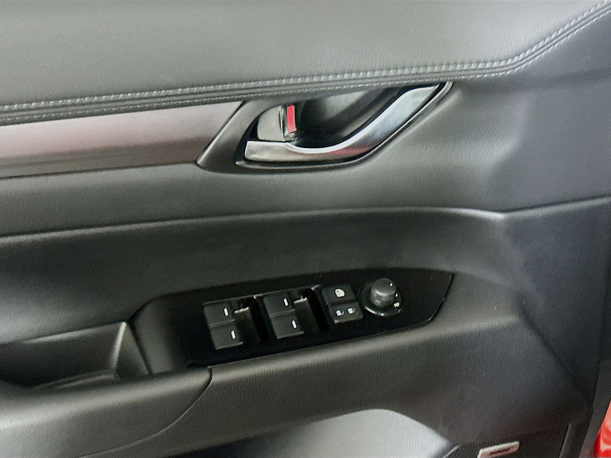 Used 2020 MAZDA CX-5 Touring image 15