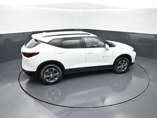 Used 2024 Chevrolet Blazer LT w/ Convenience Package FWD image 30