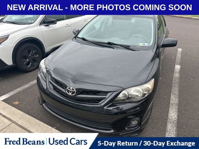 Used 2013 Toyota Corolla S w/ Premium Pkg FWD image 1