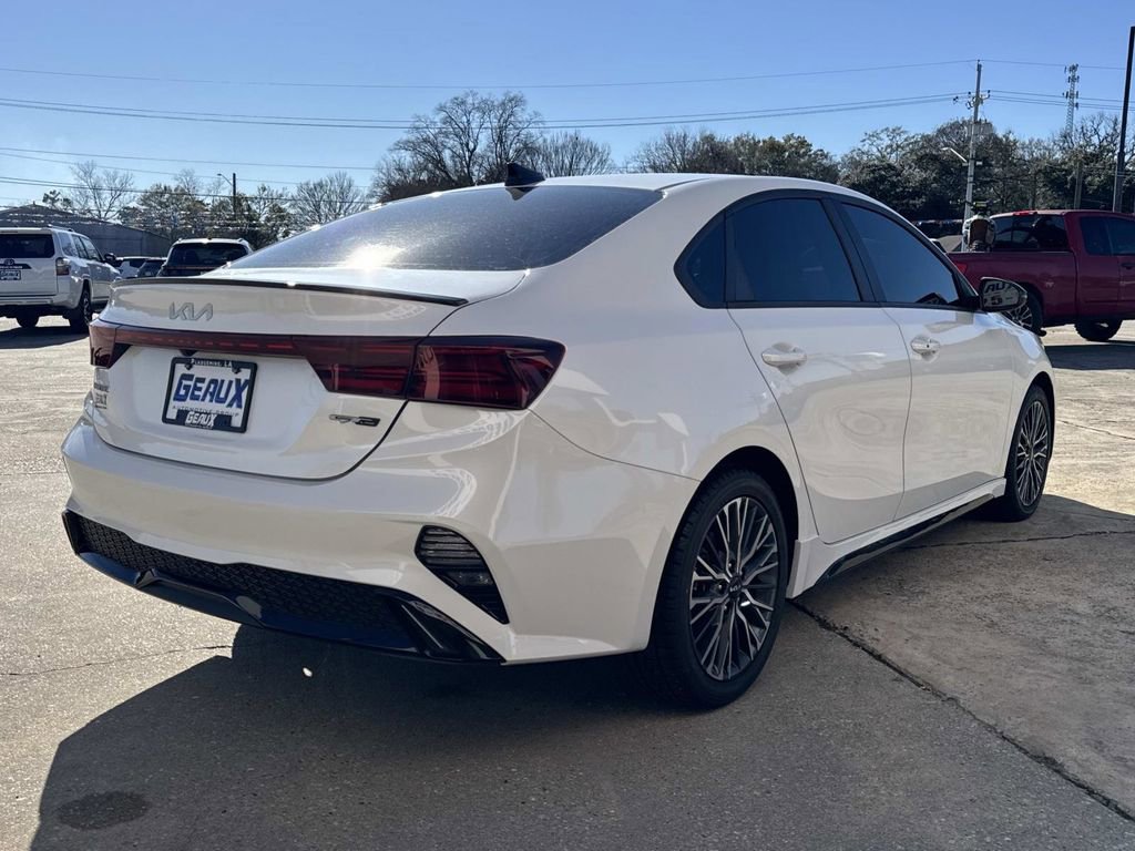 Used 2024 Kia Forte GT-Line w/ GT-Line Premium Package image 13