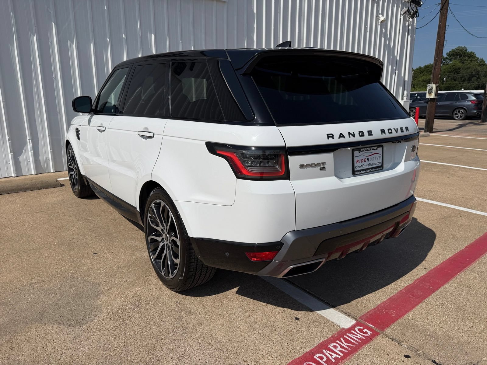 Used 2021 Land Rover Range Rover Sport HSE Silver Edition AWD/4WD image 4