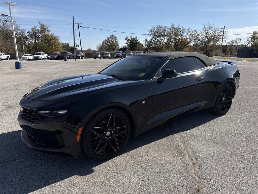 Used 2020 Chevrolet Camaro LT video 2