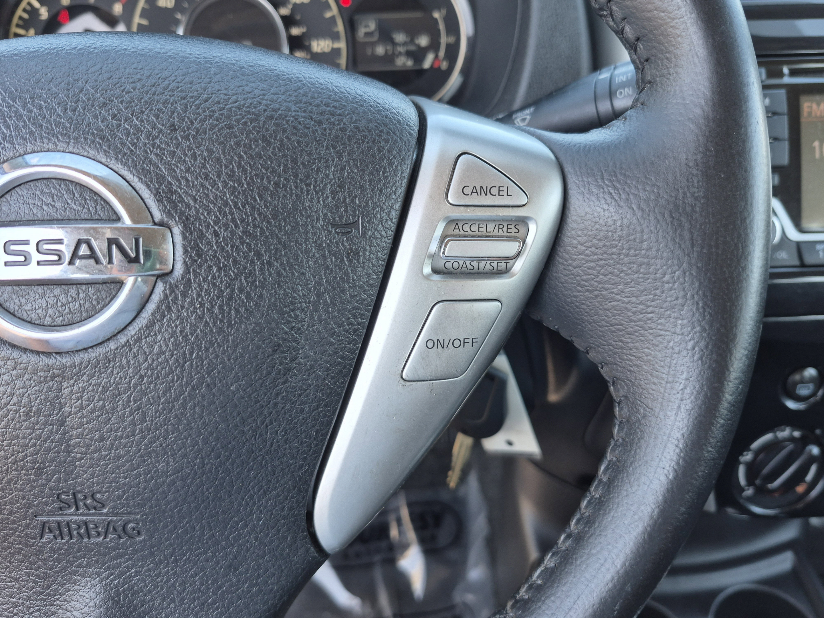 Used 2016 Nissan Versa Note SV FWD image 27