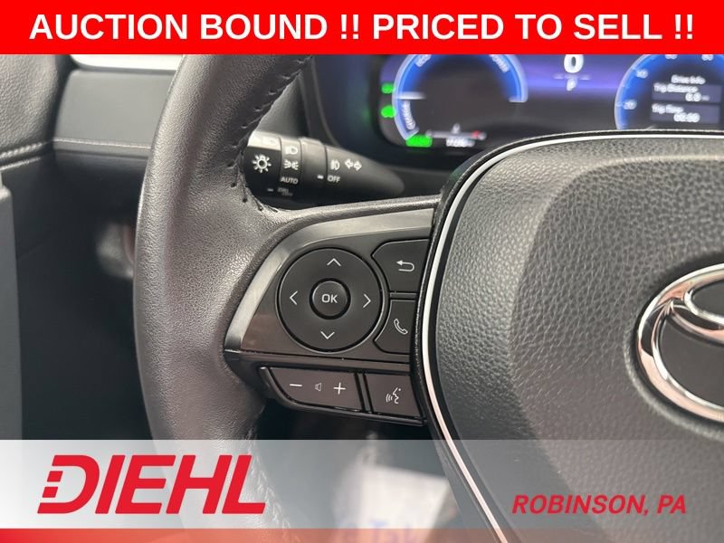 Used 2025 Toyota RAV4 Limited AWD/4WD image 28
