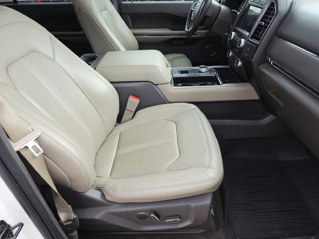 Used 2021 Ford Expedition Max Limited RWD image 13