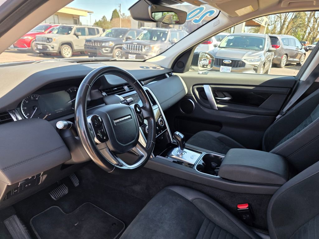 Used 2020 Land Rover Discovery Sport image 9