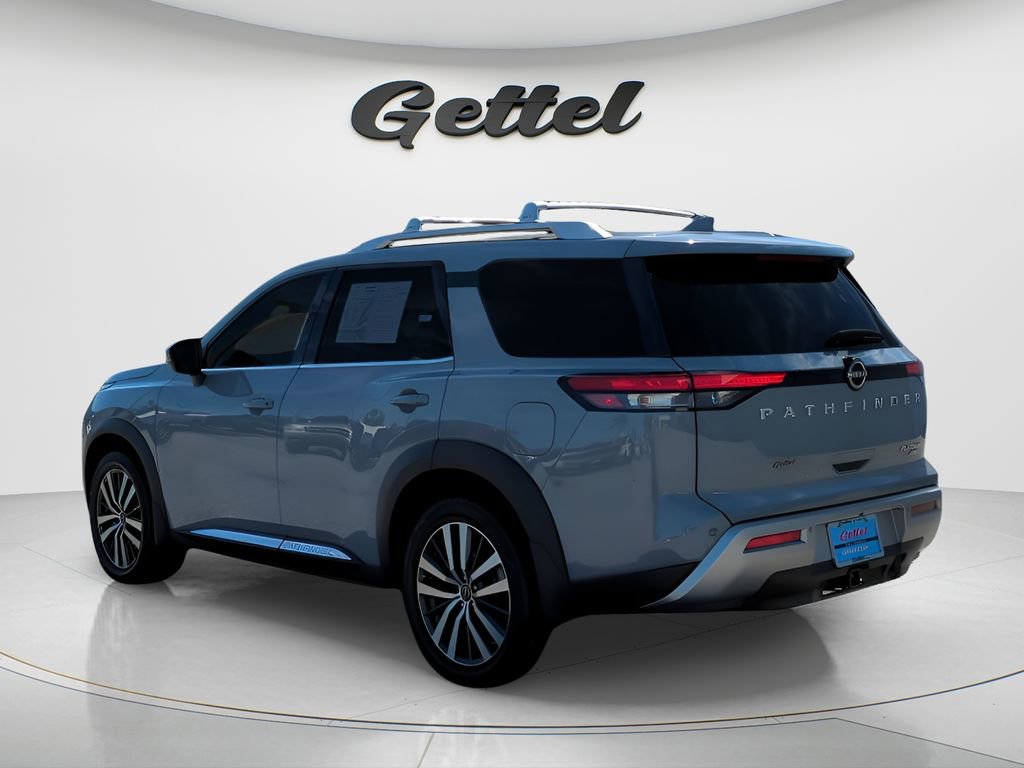 Certified 2022 Nissan Pathfinder Platinum w/ Cargo Package image 7