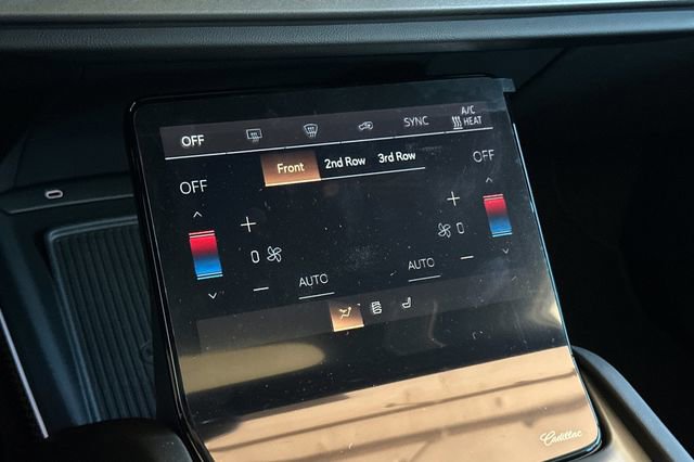 New 2026 Cadillac Vistiq Sport w/ LPO, Floor Liner Package image 20