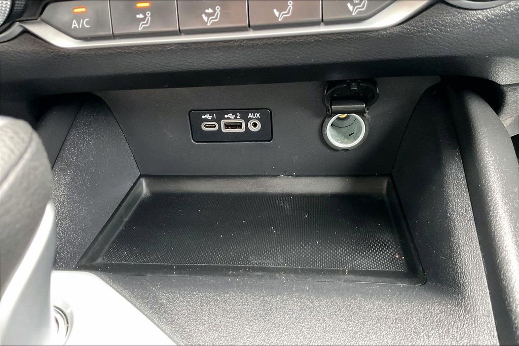 Used 2025 Nissan Altima 2.5 SV image 34