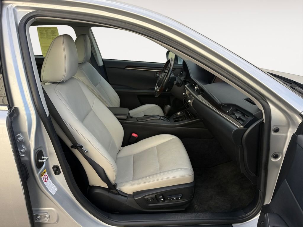 Used 2013 Lexus ES 350 350 image 15