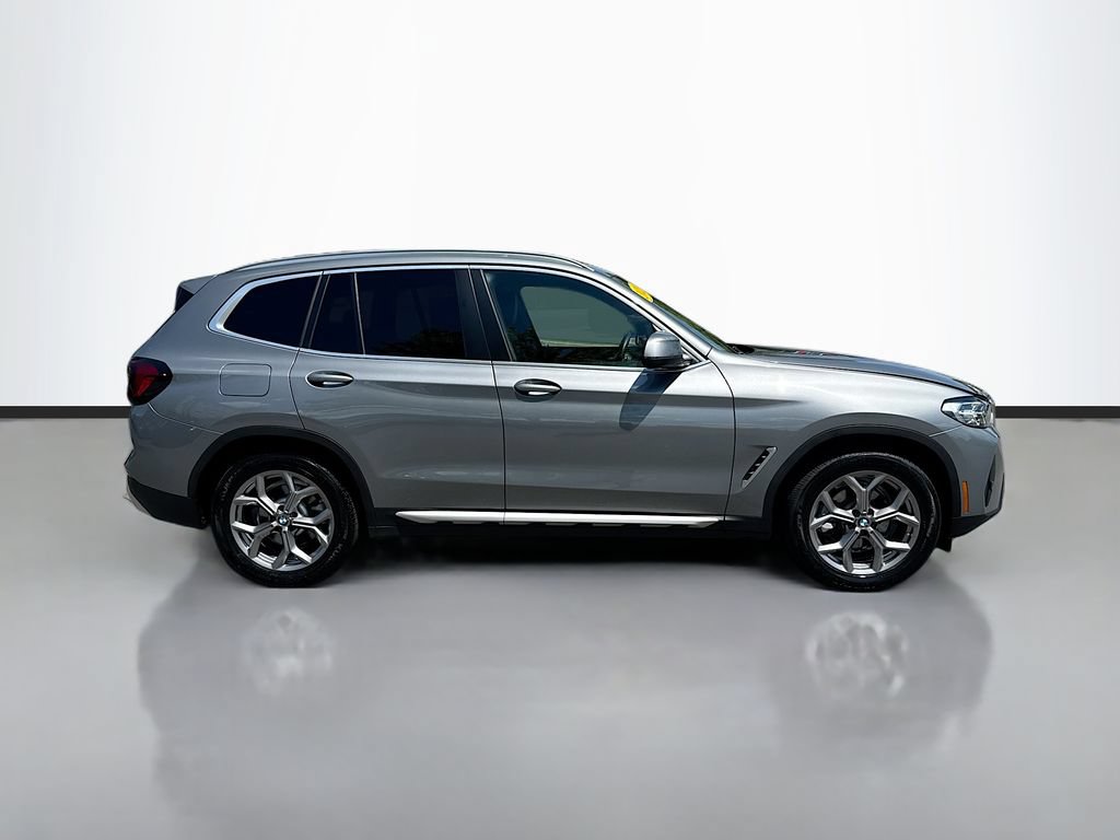 Used 2023 BMW X3 xDrive30i w/ Convenience Package AWD/4WD image 10