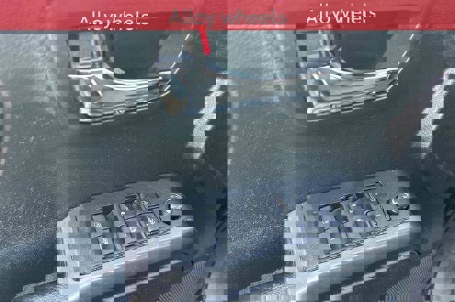 Used 2017 Toyota Tacoma TRD Sport w/ Tow Package image 13