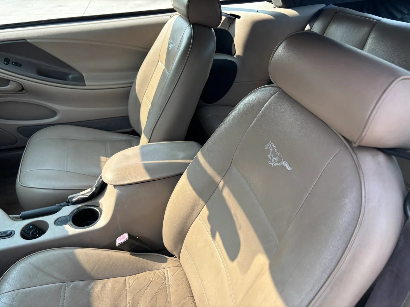 Used 2004 Ford Mustang Premium RWD image 15