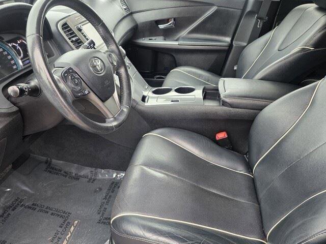 Used 2014 Toyota Venza Limited image 14