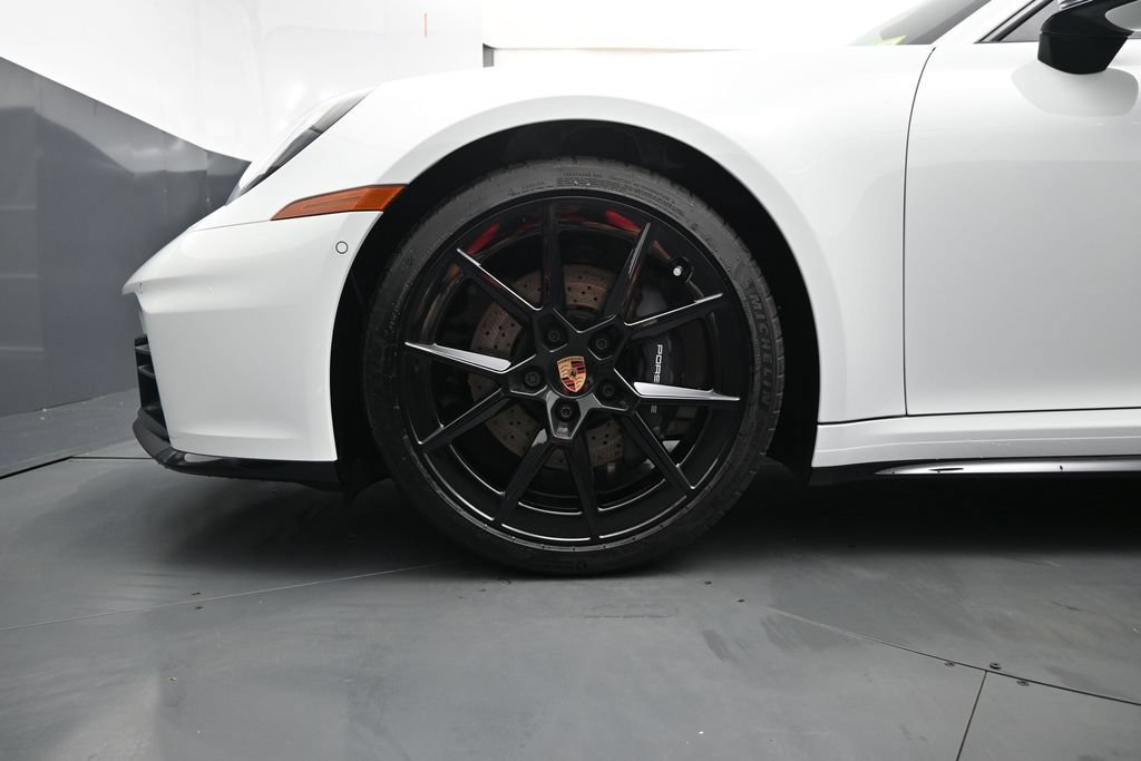 New 2026 Porsche 911 Carrera RWD image 4