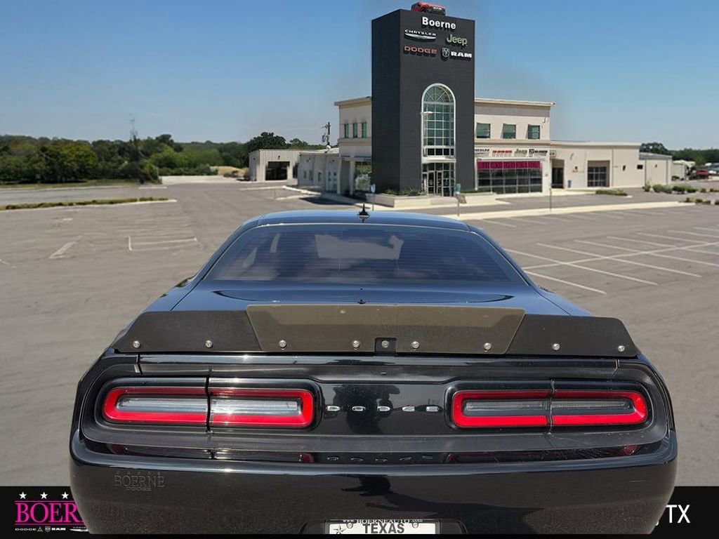 Used 2020 Dodge Challenger R/T Scat Pack RWD image 9