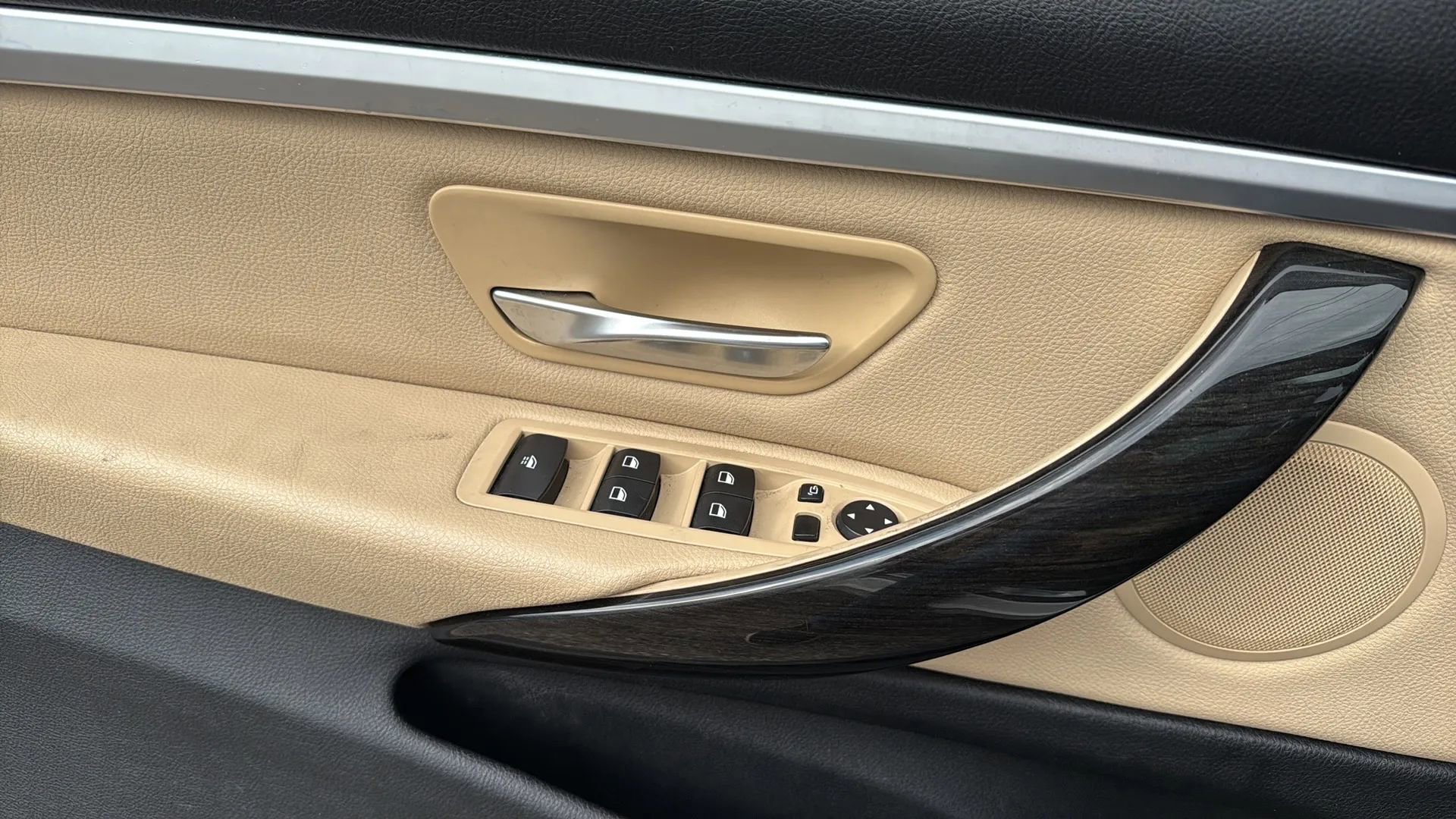 Used 2017 BMW 430i Convertible image 17