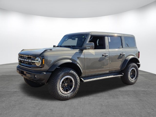 New 2026 Ford Bronco Outer Banks w/ Sasquatch Package AWD/4WD image 4