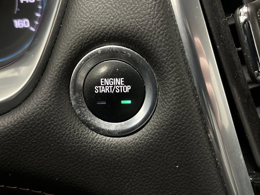 Used 2019 Chevrolet Traverse LT w/ LPO, Floor Liner Package image 22