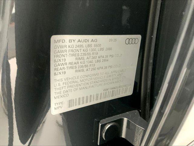 Certified 2025 Audi Q5 Premium w/ Convenience Package AWD/4WD image 32