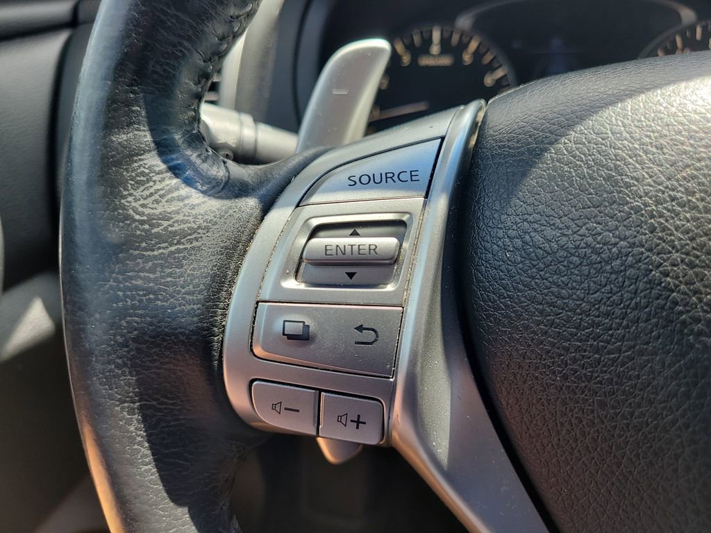 Used 2016 Nissan Altima 3.5 SL w/ 3.5 Technology Package FWD image 27