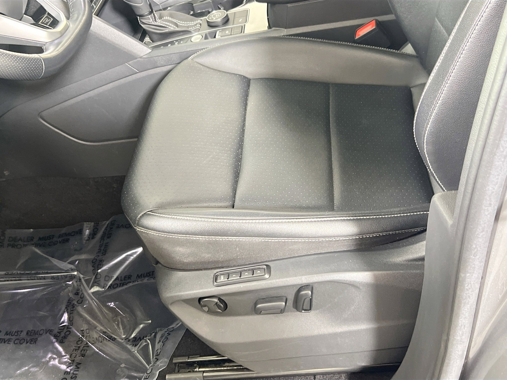 Used 2023 Volkswagen Atlas SEL R-Line image 19