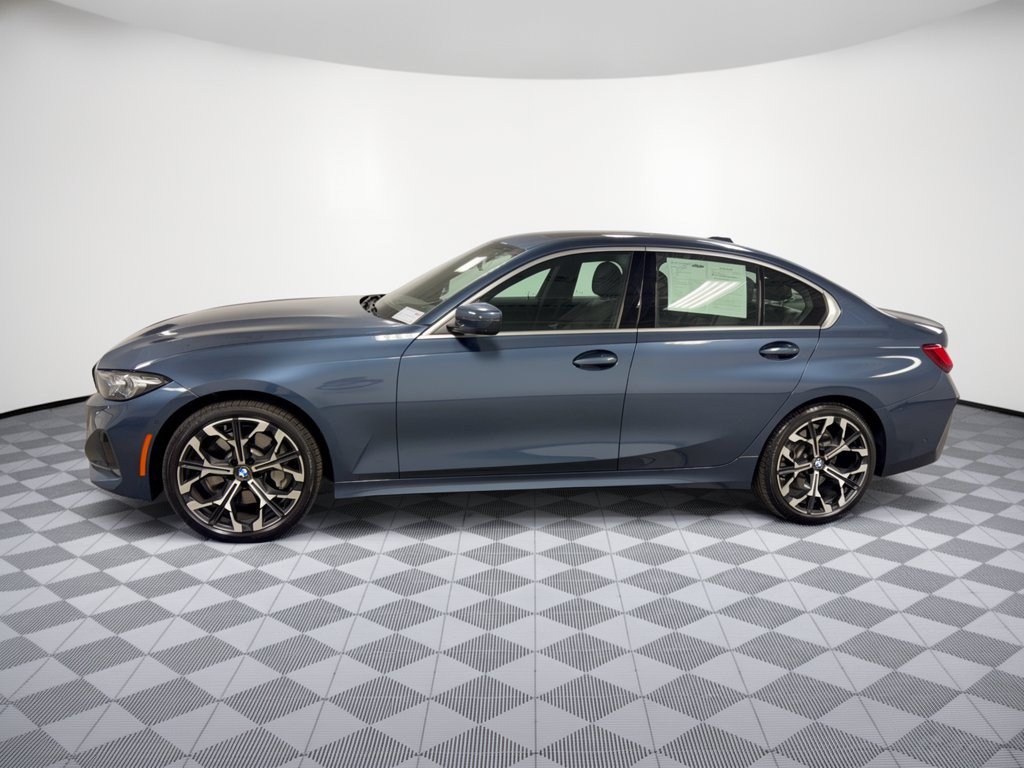 Certified 2026 BMW 330i Sedan RWD image 2