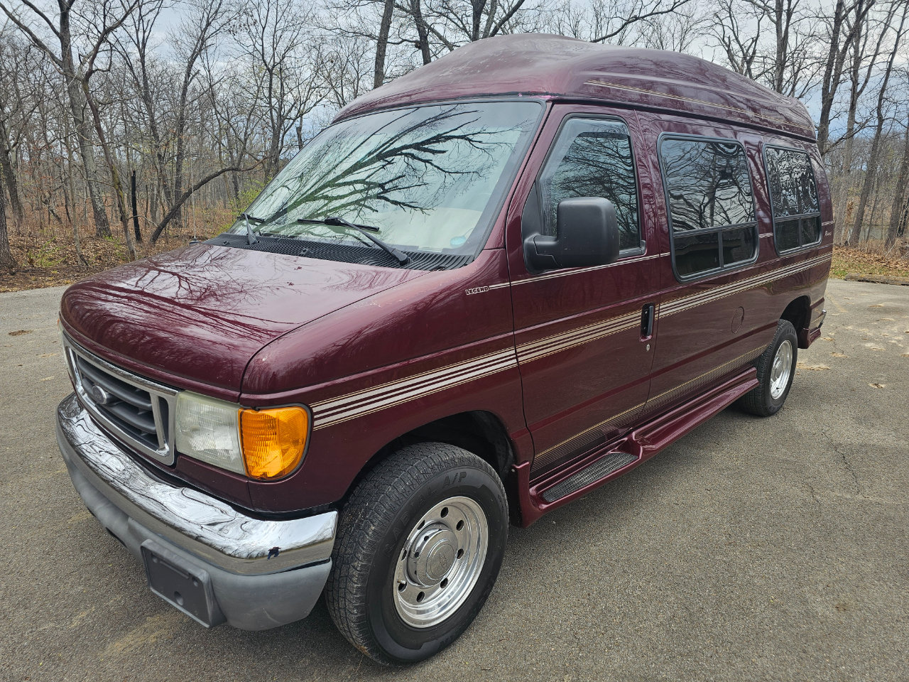 Used 2004 Ford E-250 and Econoline 250 image 12