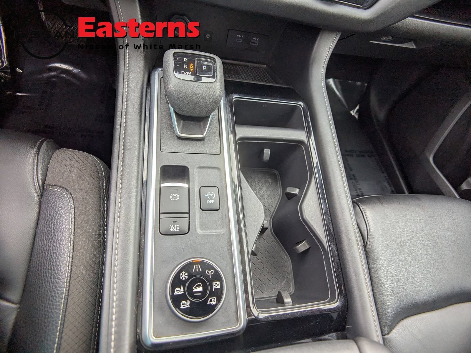 Used 2023 Nissan Pathfinder SL w/ SL Premium Package AWD/4WD image 13