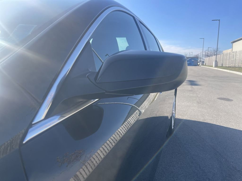 Used 2025 Chevrolet Malibu LT image 11