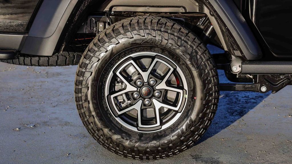 New 2026 Jeep Gladiator Rubicon w/ Steel Bumper Group image 12