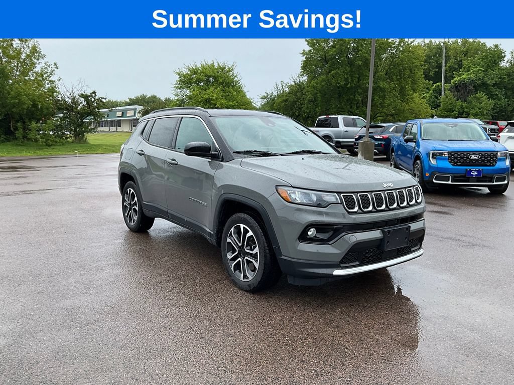Used 2024 Jeep Compass Limited AWD/4WD image 9