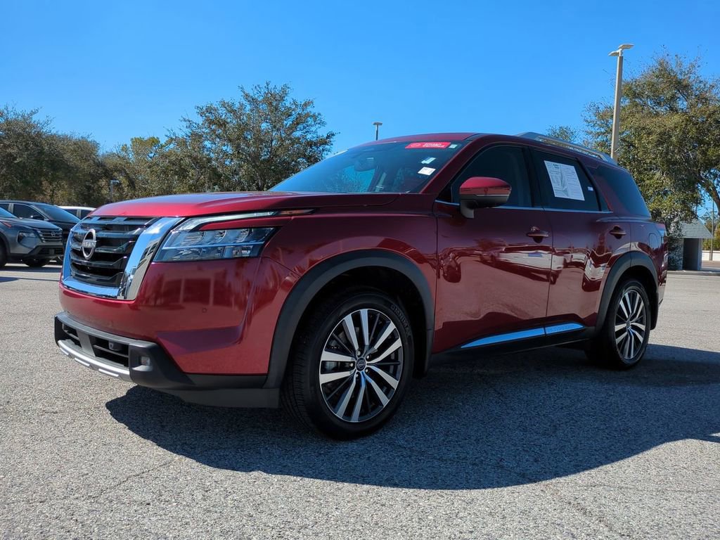 Certified 2022 Nissan Pathfinder Platinum w/ Cargo Package