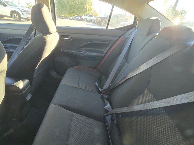 Certified 2025 Nissan Versa SR FWD image 4