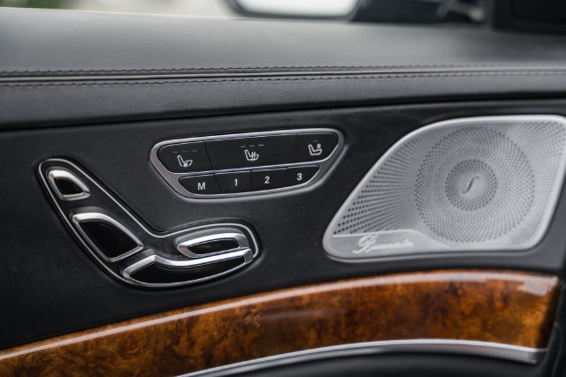 Used 2015 Mercedes-Benz S 600 image 32