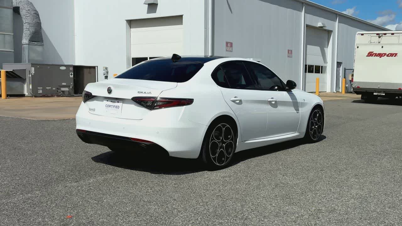 Used 2024 Alfa Romeo Giulia Ti w/ Active Assist Plus Package RWD image 8