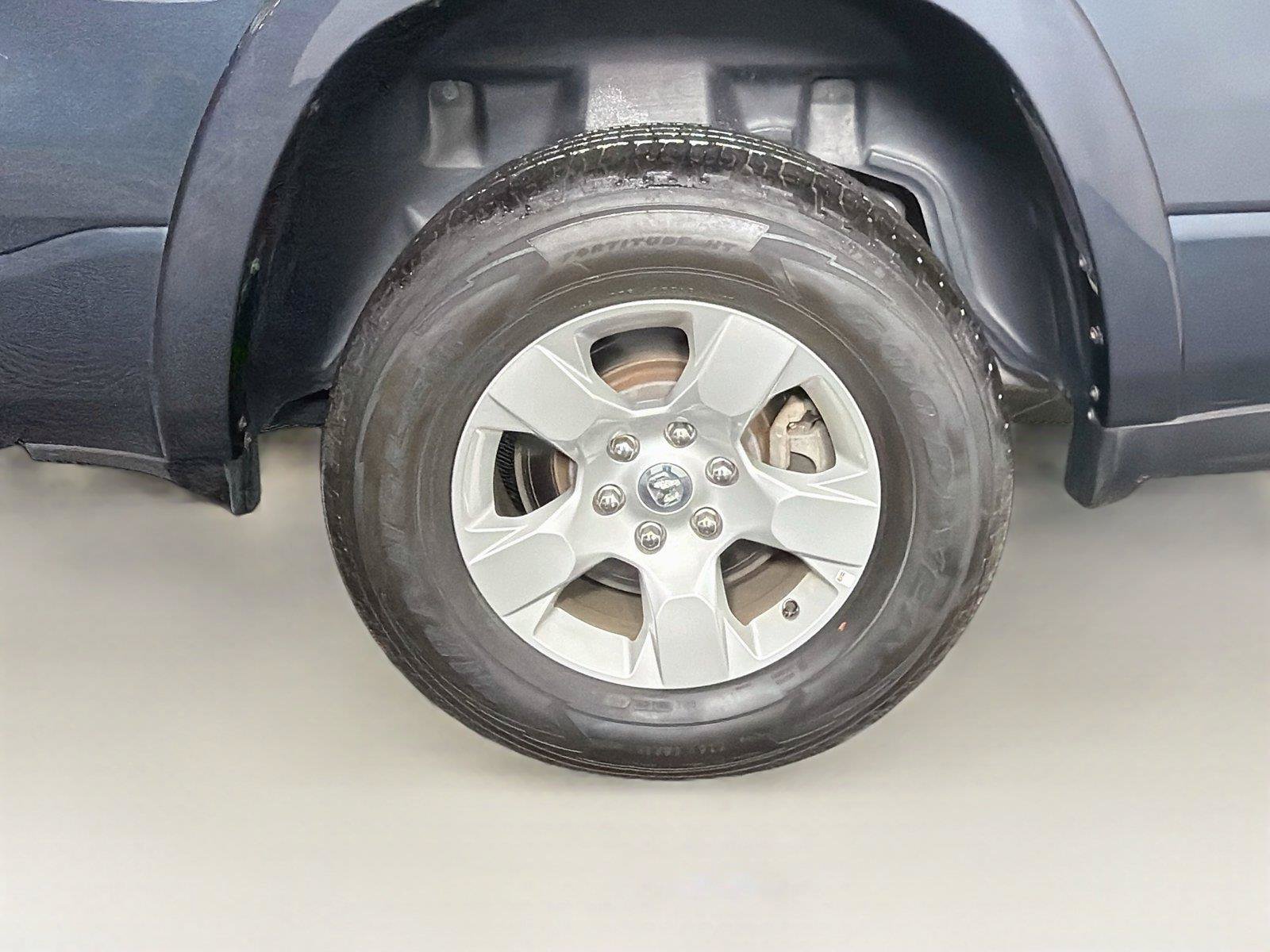 Used 2025 RAM 1500 Big Horn AWD/4WD image 35