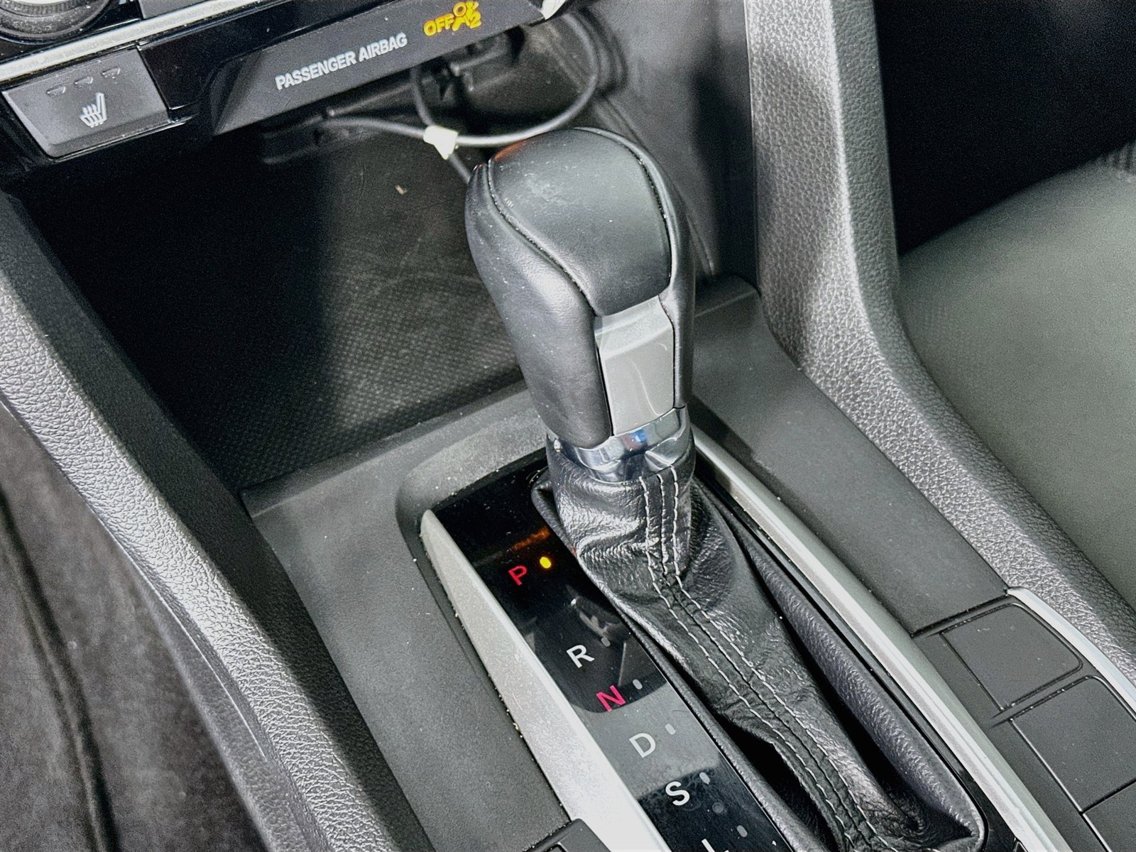 Used 2020 Honda Civic EX image 16
