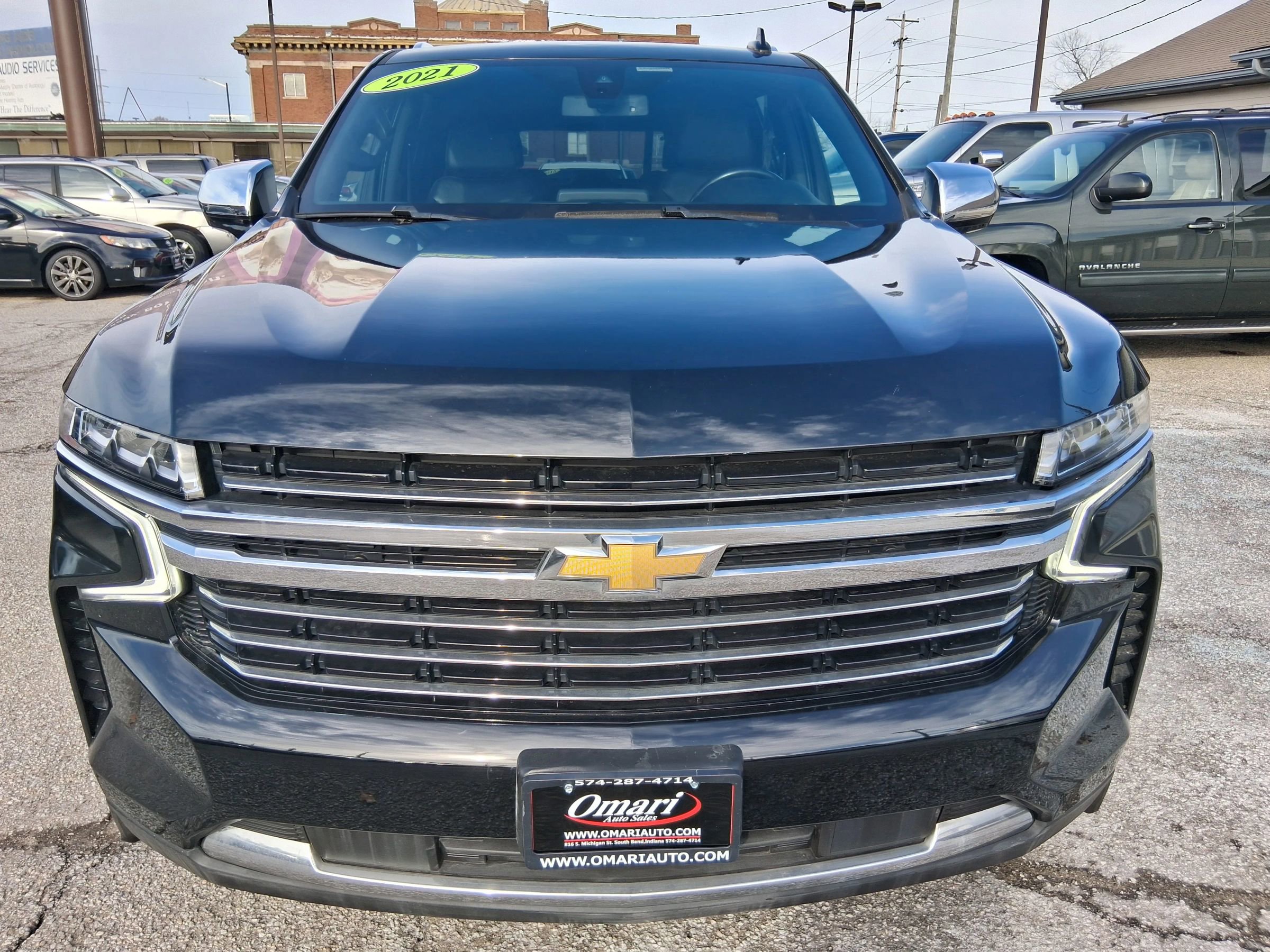 Used 2021 Chevrolet Suburban LT AWD/4WD image 9