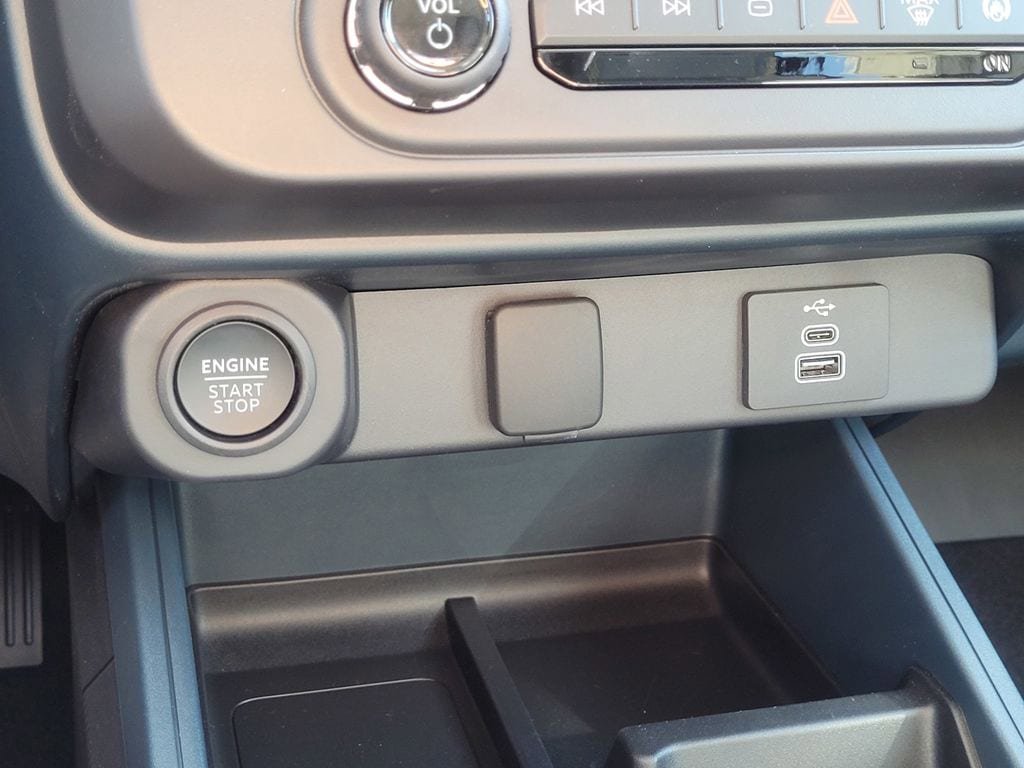 New 2025 Ford Maverick Lobo AWD/4WD image 55