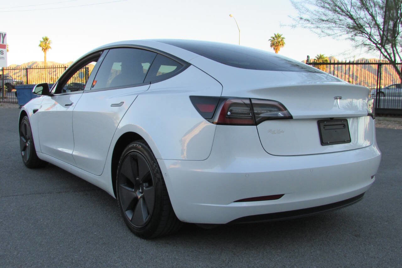 Used 2021 Tesla Model 3 Standard Range Plus image 12